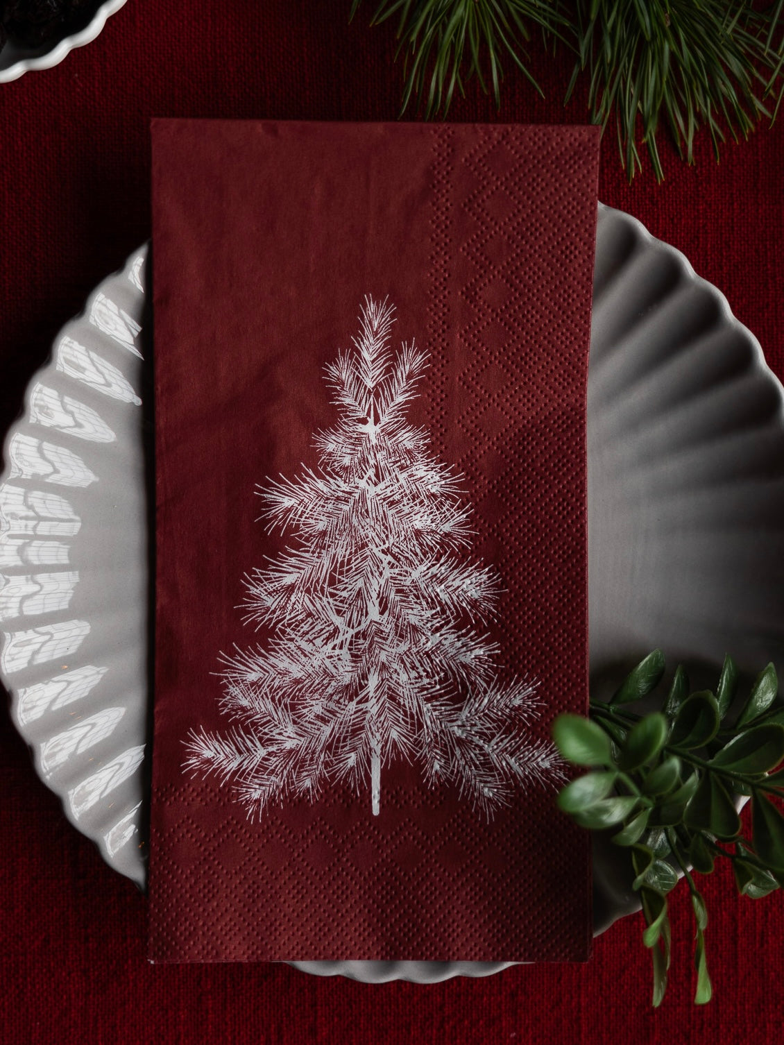 Julgran paper napkins, 16-pack, in 2 colours