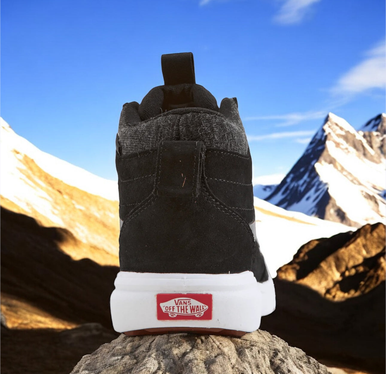 Vans Range EXP Hi Women's Sports Shoes