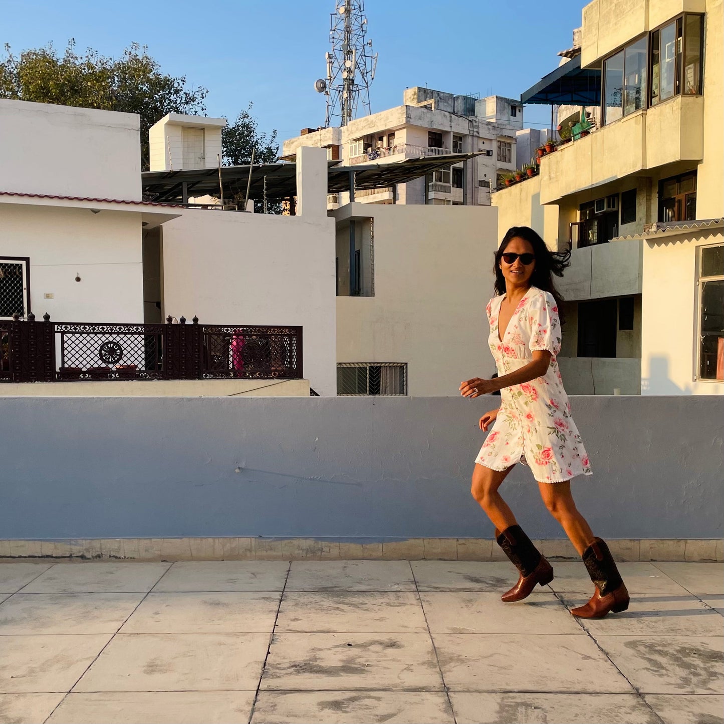 Dosti í brúnu og svörtu