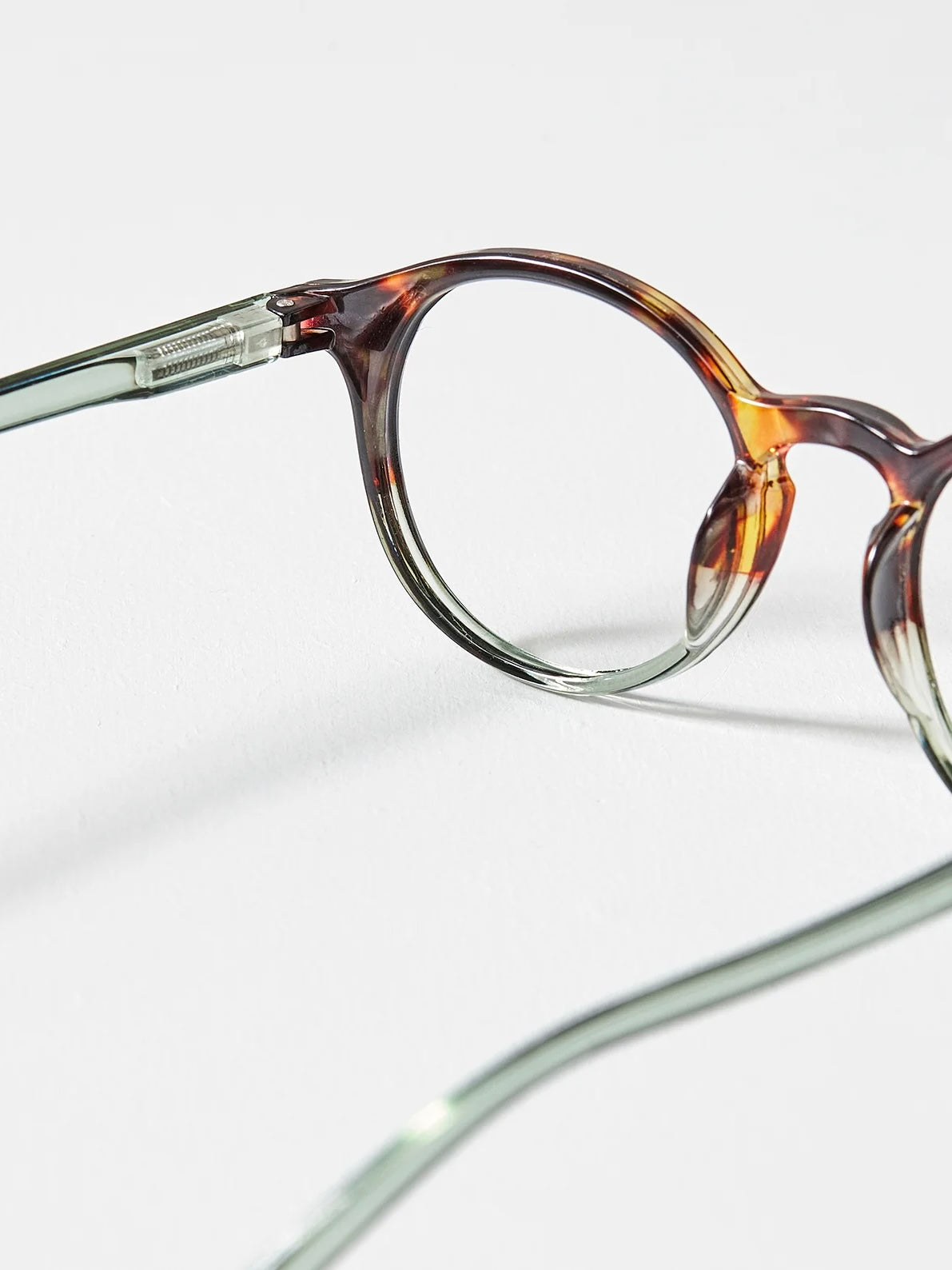 OjeOje reading glasses A tortoise/green, in 4 strengths