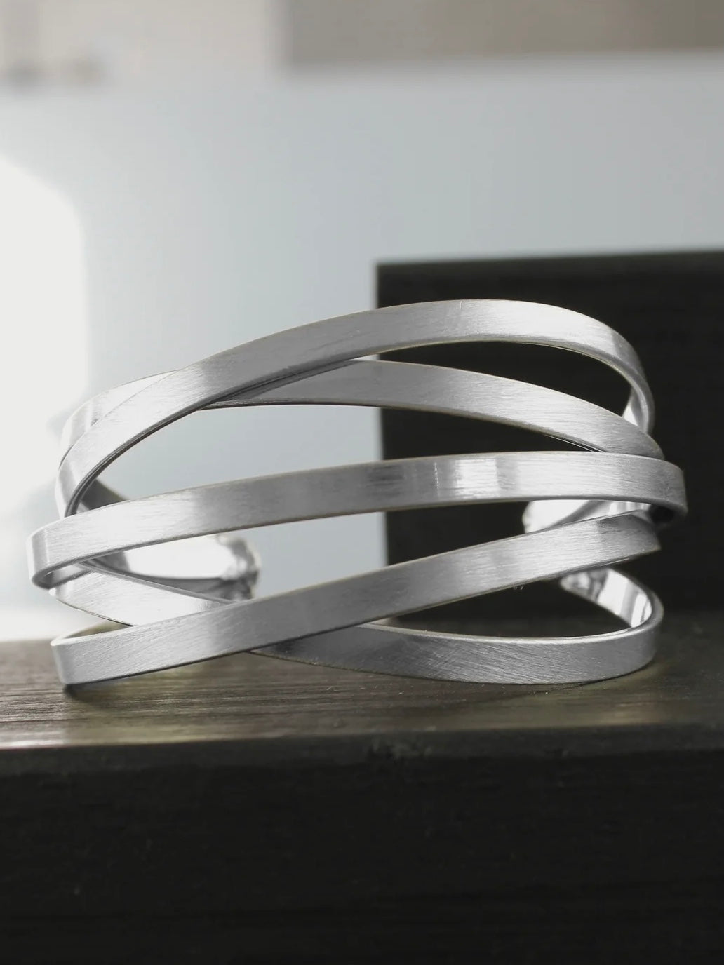 Armspange Tara Cuff,  in 2 Farben