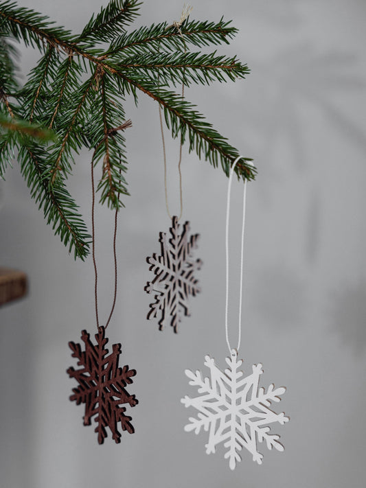 Askeryd wooden pendant, in 3 colors