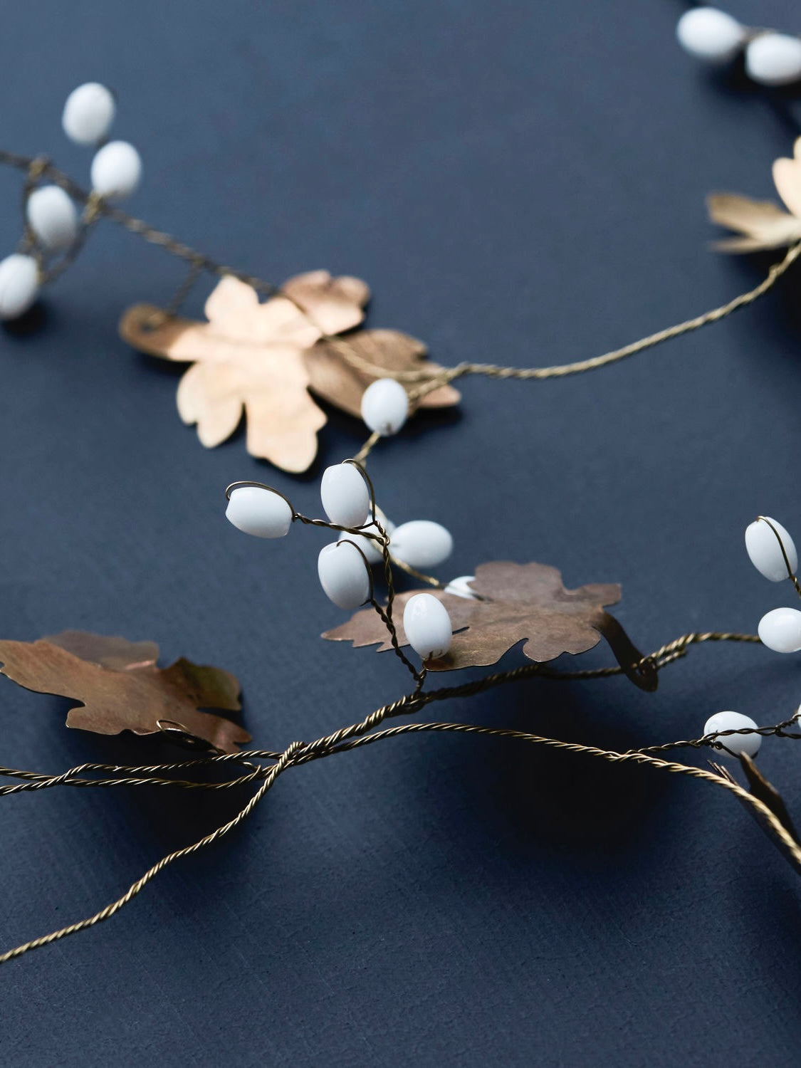 HDMaple garland, white/brass