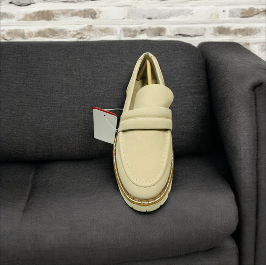 s.Oliver Damen Loafer in Beige Herstellernummer: 97 9129 36 ( Letzte Stück)