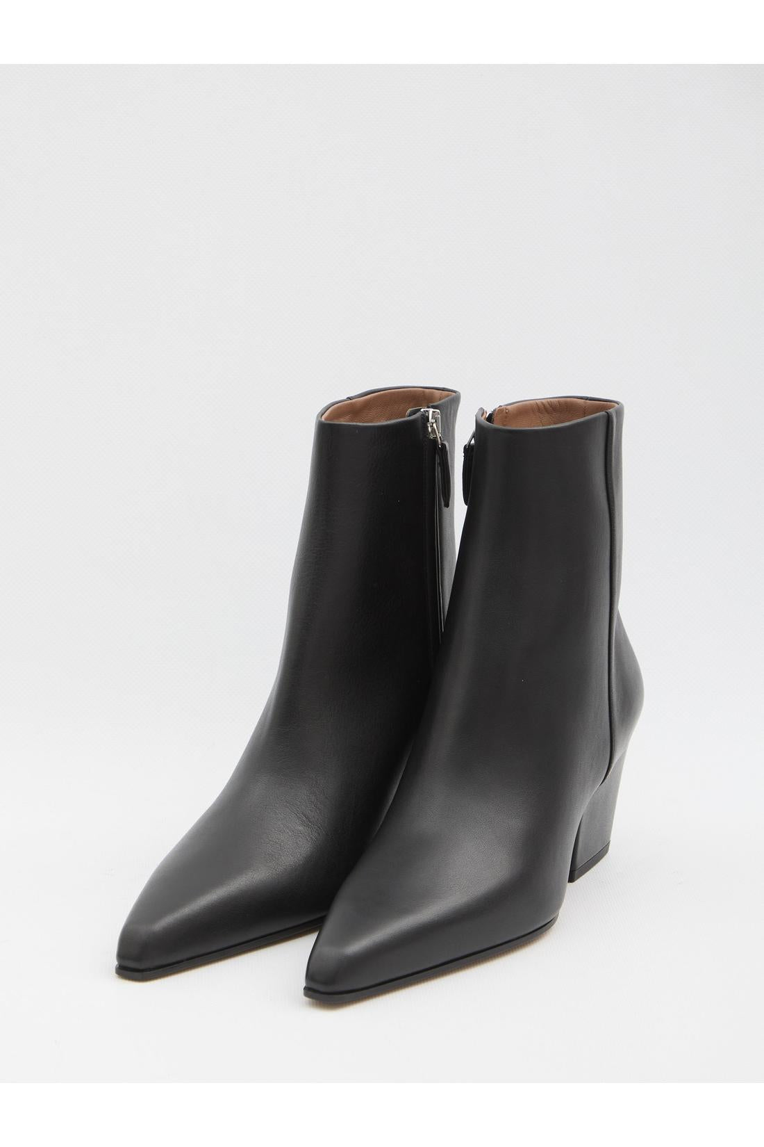 Jane ankle boots