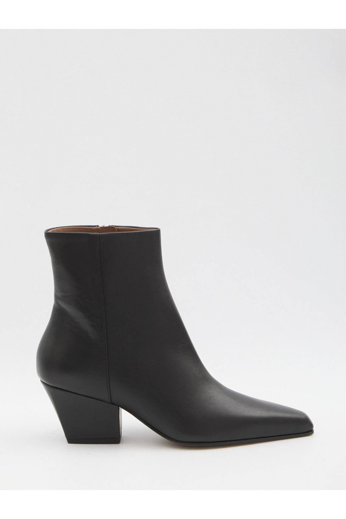 Jane ankle boots