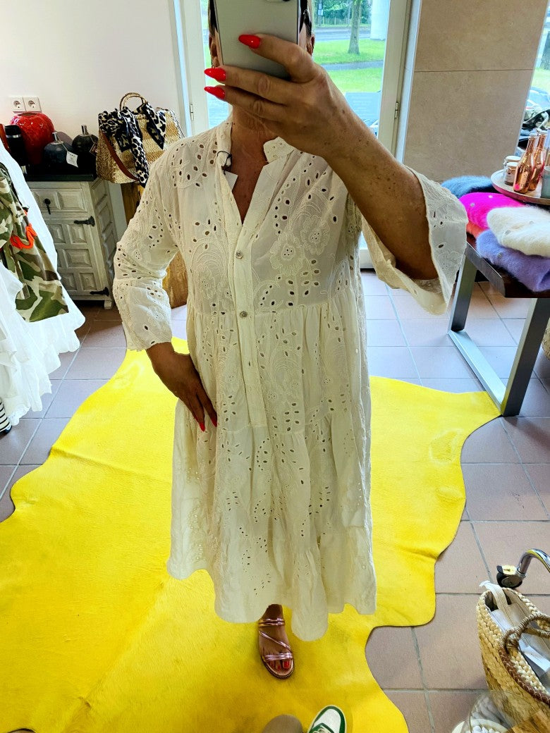 Kleid BOHO Maxi Floral mit Lochstickerei in Créme Baumwolle 3/4 Arm, One Size 21244