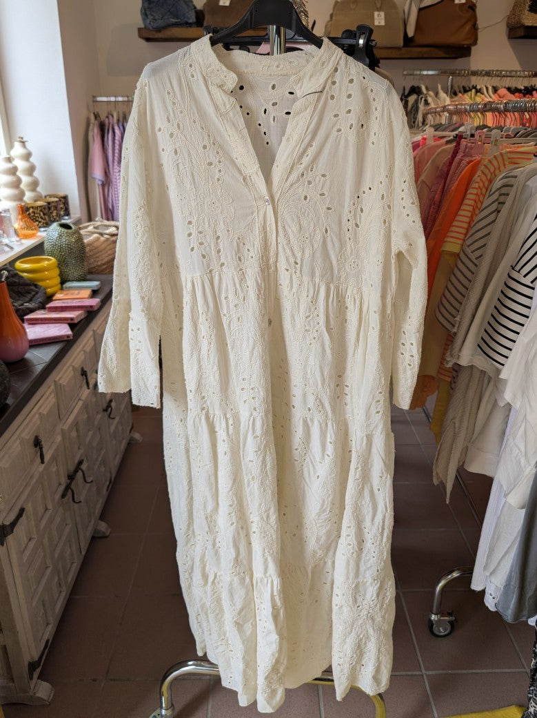 Kleid BOHO Maxi Floral mit Lochstickerei in Créme Baumwolle 3/4 Arm, One Size 21244