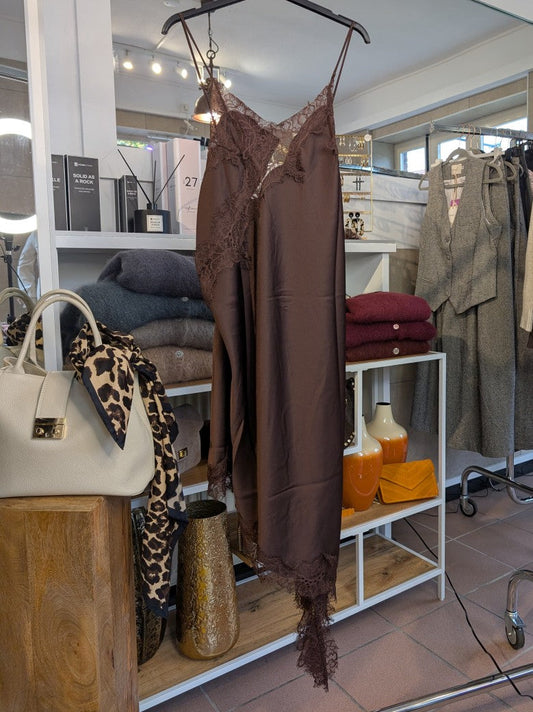 Kleid Satin asymmetrisch mit Spitze Coffee Braun One Size - von JCL Paris