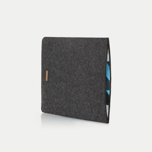 Hülle für MacBook Pro M2 Pro | aus Filz und Bio-Baumwolle | anthrazit - Shapes | Modell "LET"