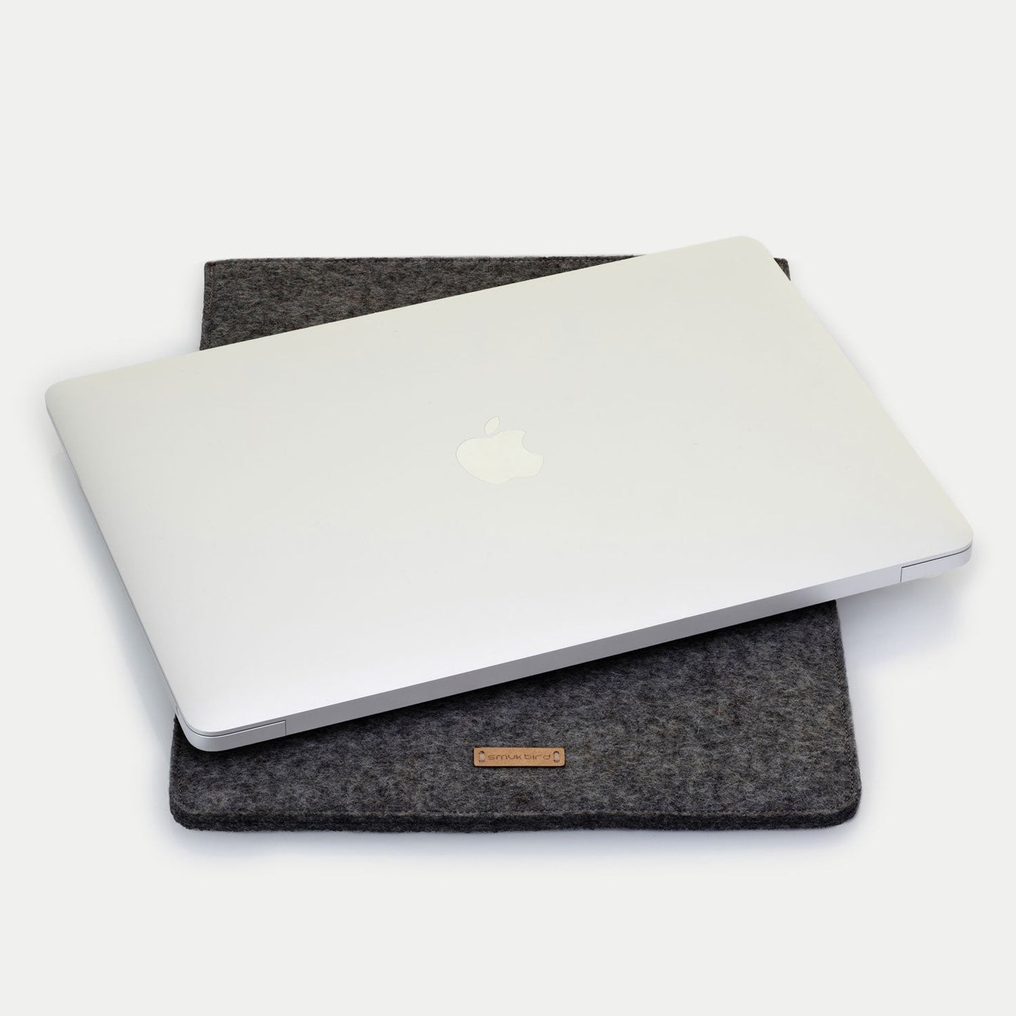Hülle für Asus Zenbook 14X | aus Filz und Bio-Baumwolle | anthrazit - Shapes | Modell "LET"