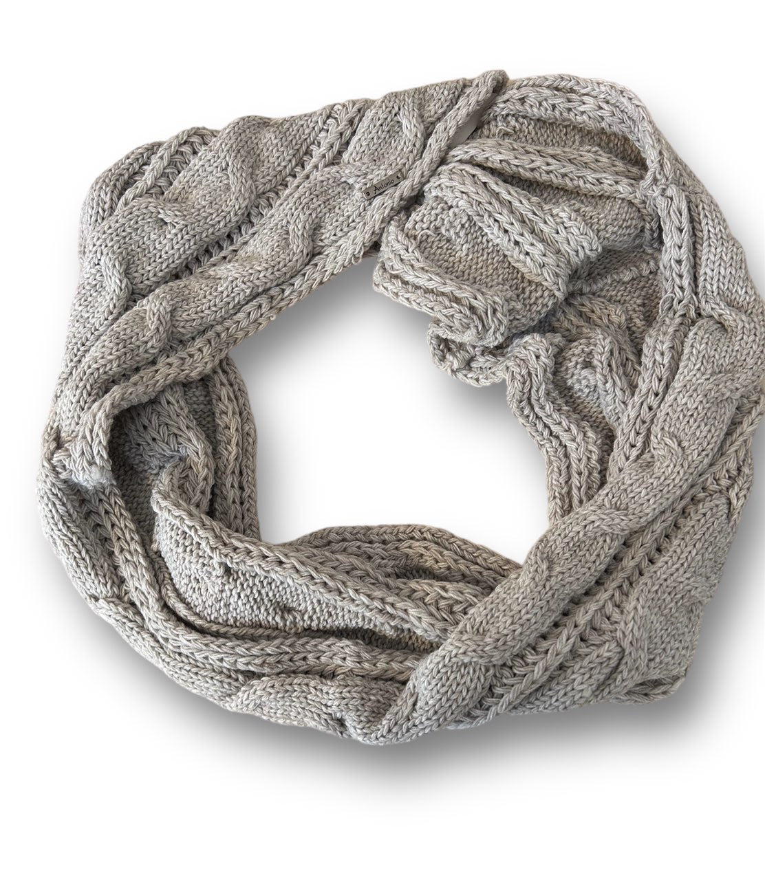 Loop Schal » Winter Damenschal » Strickschal » Damen Schal mit Strickmuster