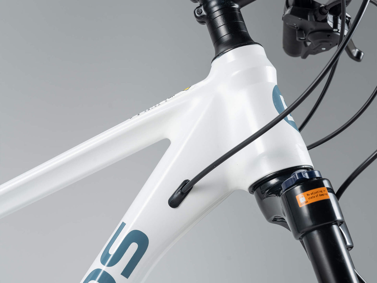 MT300 27.5E Fjallhjól