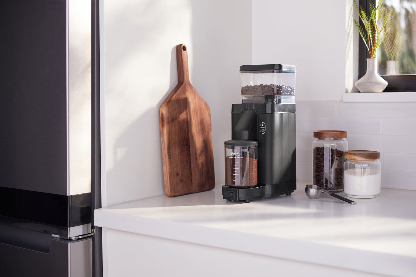 Moccamaster KM5 Electric Grinder – Precision Grinding for Specialty Coffee