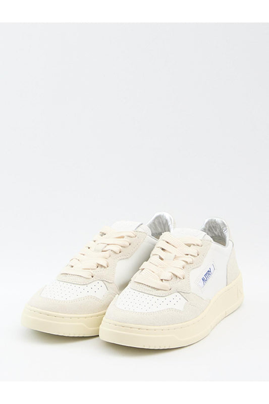 Medalist Low Sneakers
