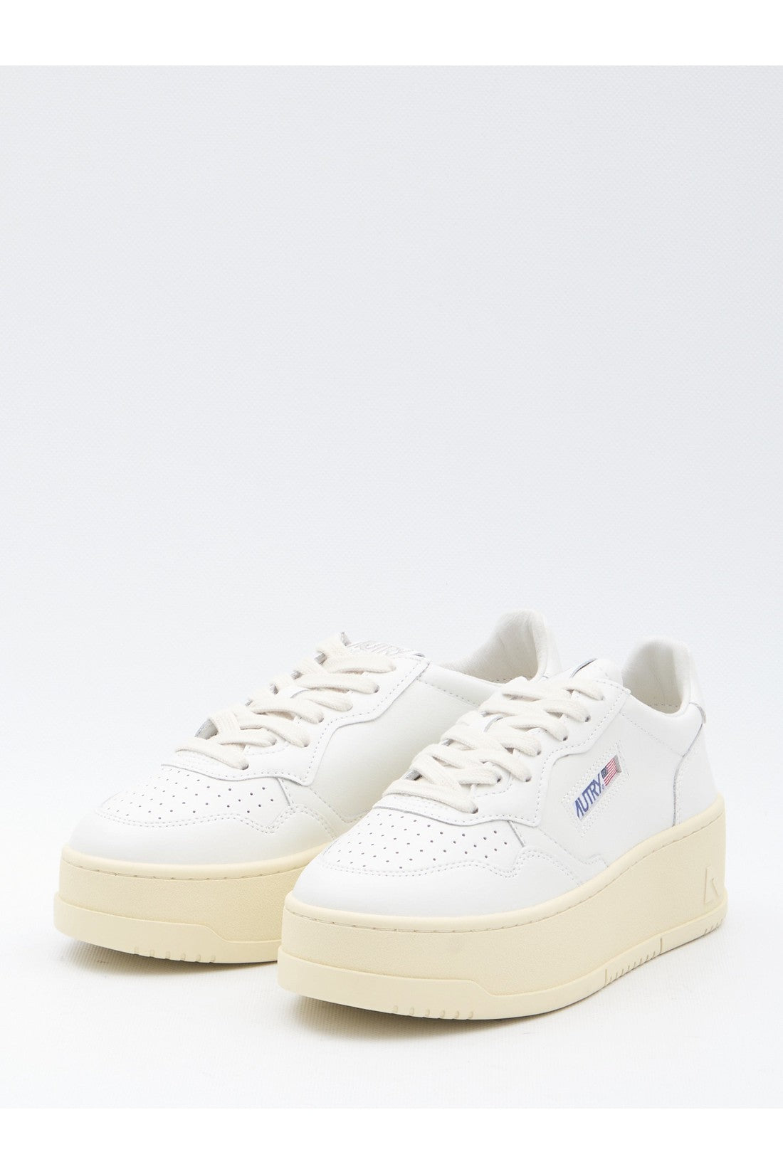 Medalist Platform Low sneakers