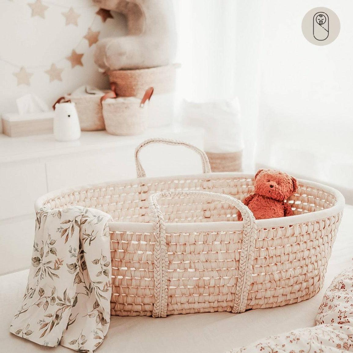 Moseskorb Weidengeflecht inkl. Matratze - bequemes Schlafumfeld für dein Baby
