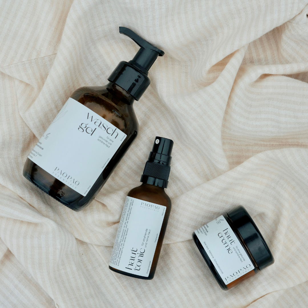 Die Komplettlösung für eine gesunde Haut im Zyklus (Waschgel, Hautcreme, Hauttonic)