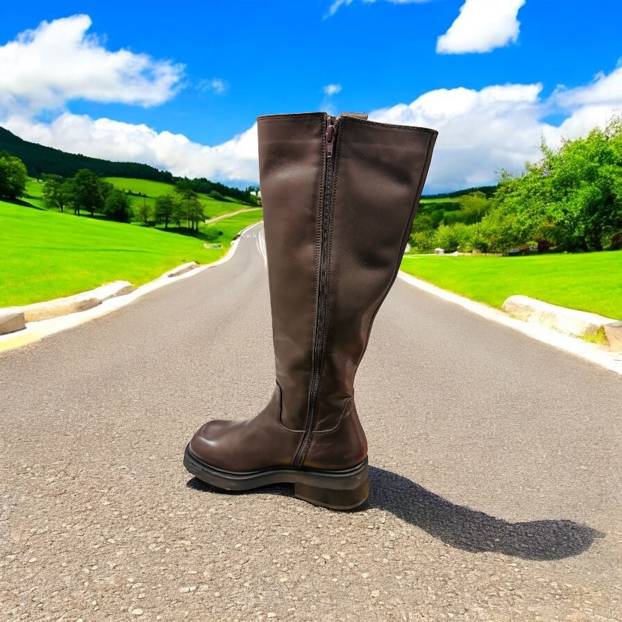 Frank Daniel Women's HIGH BOOT DARK BROWN Manufacturer number: FD9604 ( Last pieces )