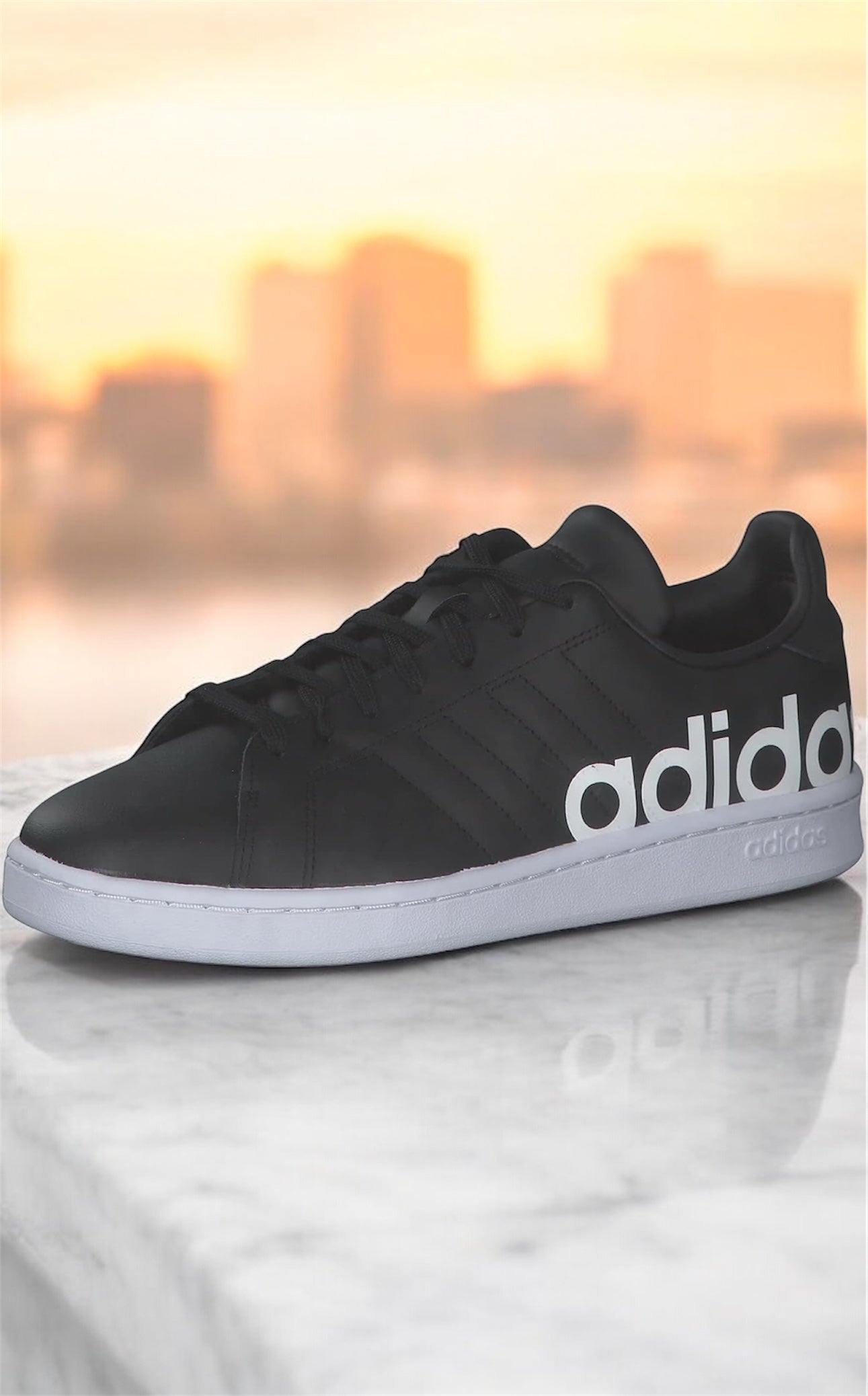 adidas Herren Grand Court LTS Sportschuhe