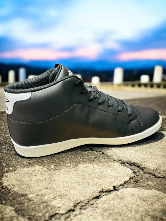 Umbro Medway 3 Mid Herren Schuhe