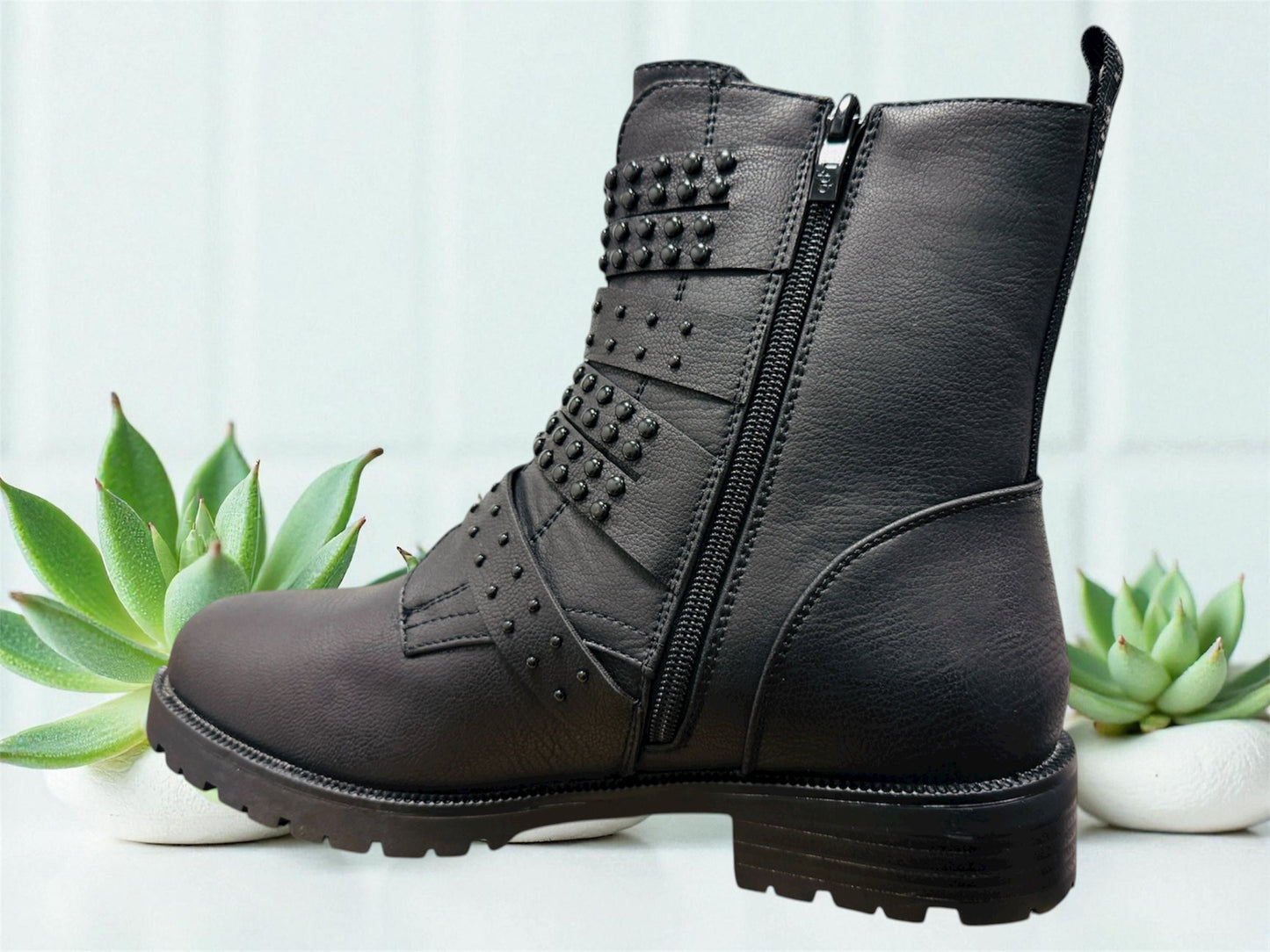 LPB (Les Petites Bombes) Bottines Eremo women's winter ankle boots