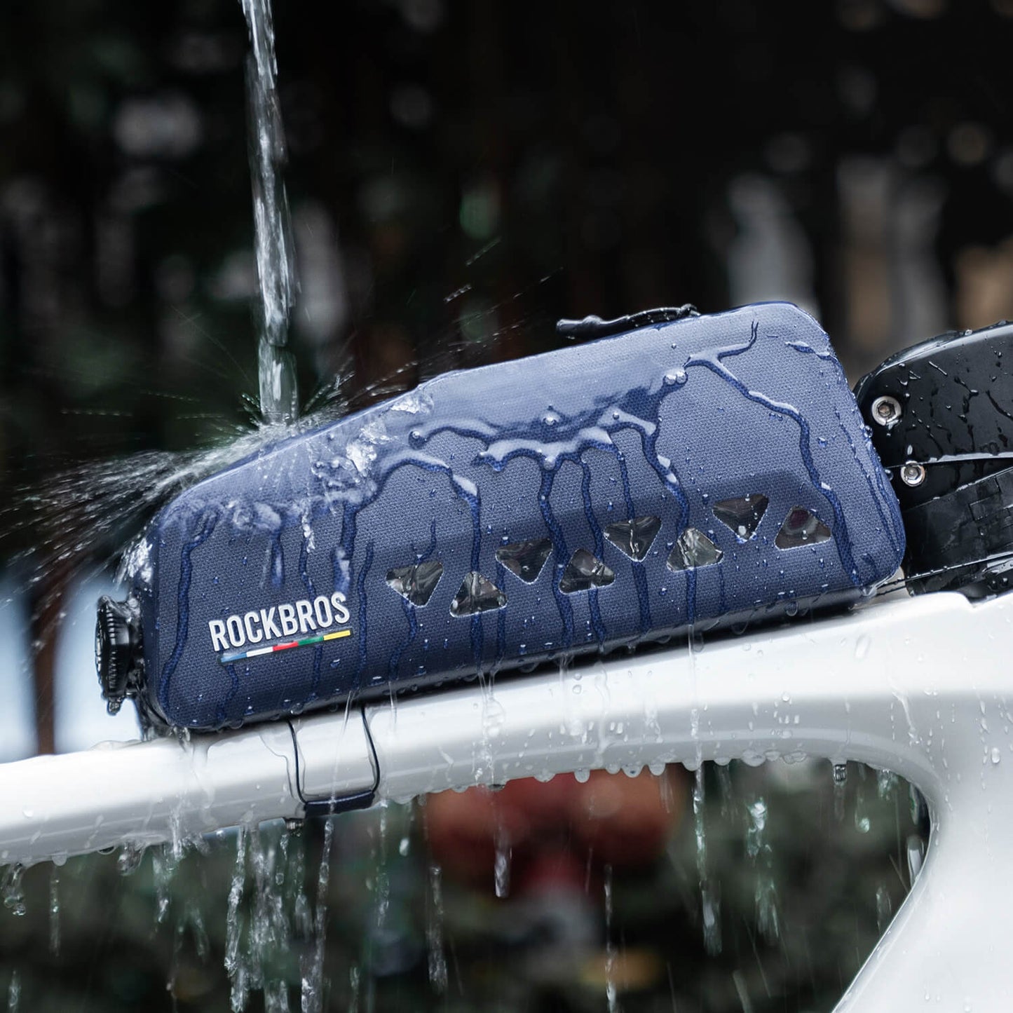 ROAD TO SKY 100% vatnsheldur efri rörpoki 1L