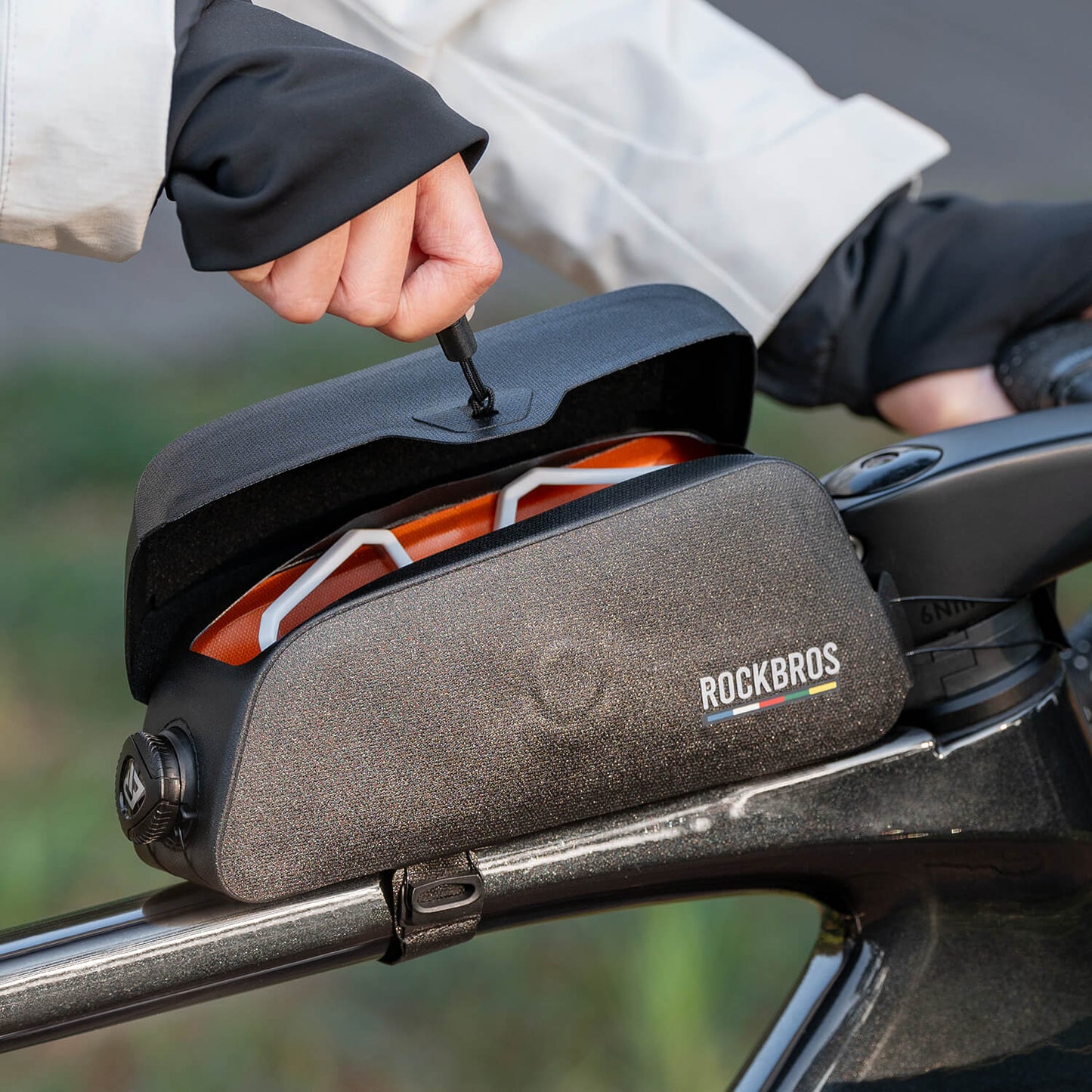 ROAD TO SKY Magnetic Top Tube Bag 100% Waterproof