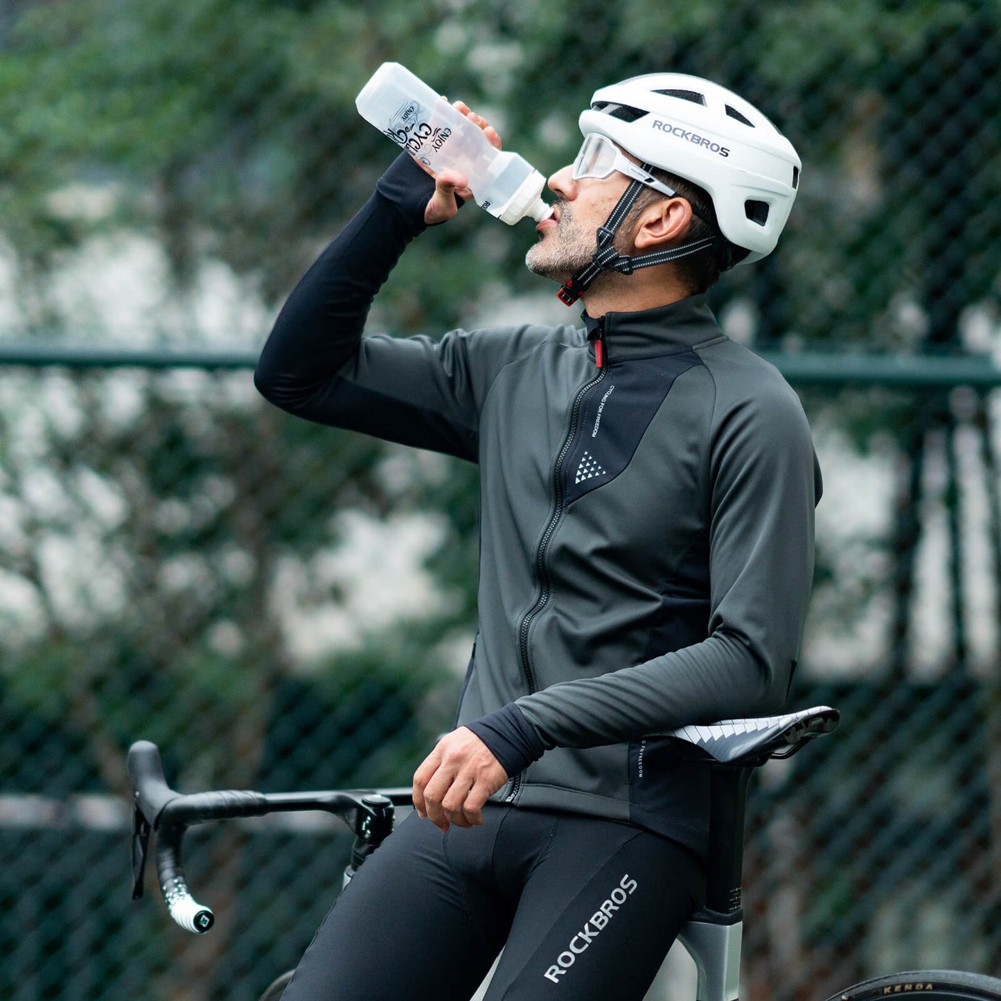 ROCKBROS Men's Winter Cycling Jacket, Windproof and Breathable with Fleece Lining