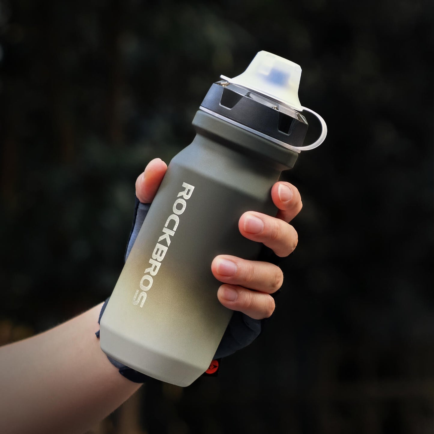 Fahrradflasche mit auslaufsicherem Pull-Top-Verschluss 600/750ml