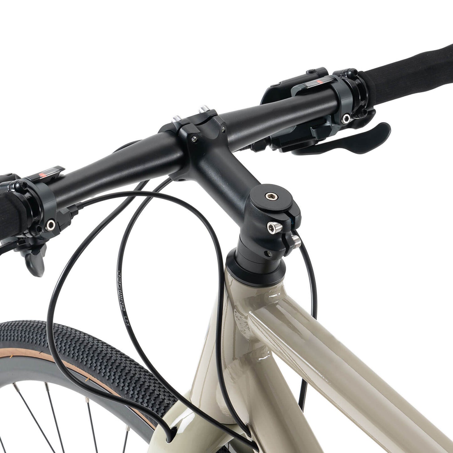 SPIN-P2M 700C gönguhjól