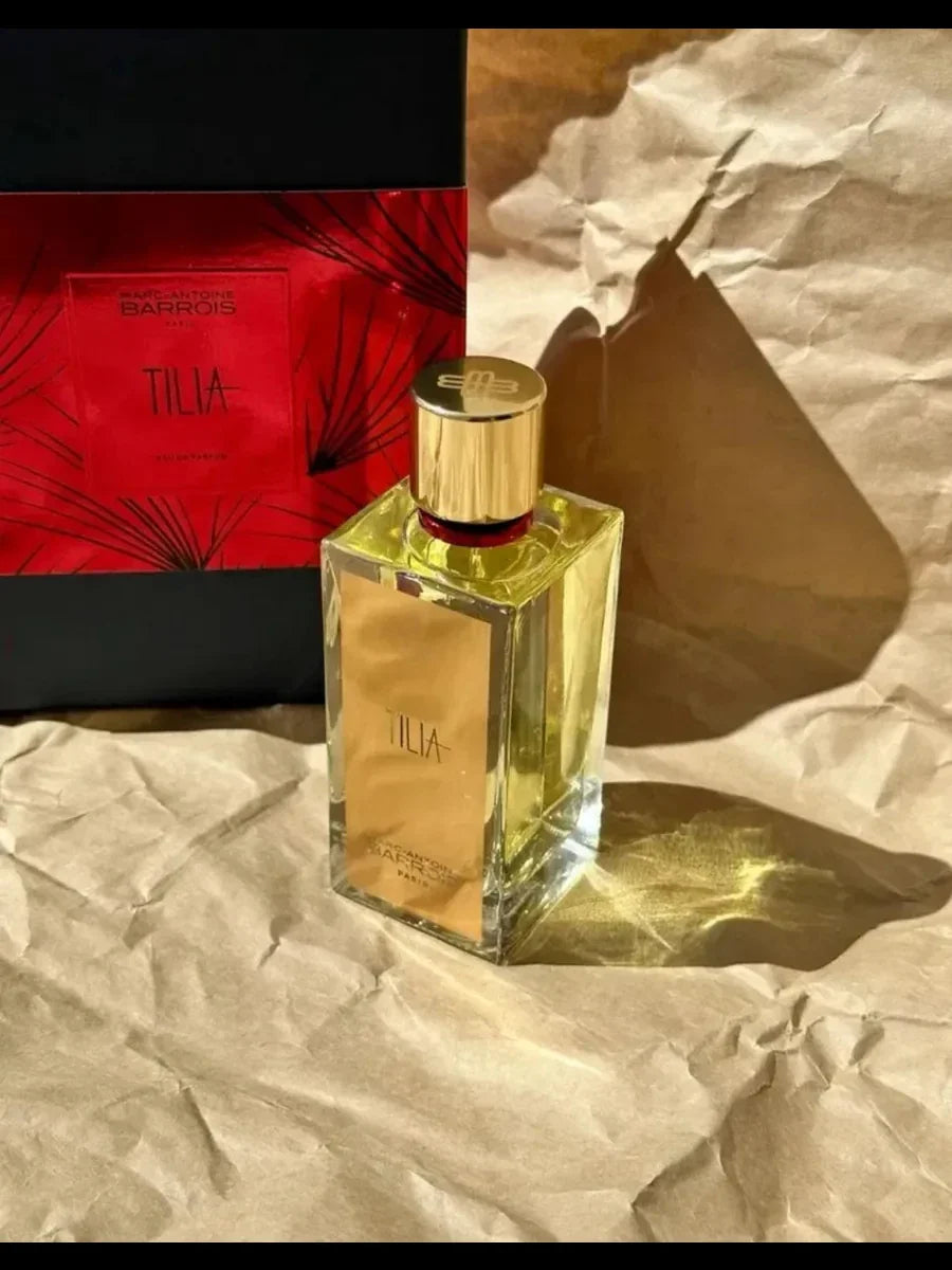 Lúxus unisex ilmvatn – tímalaus blómakennd glæsileiki