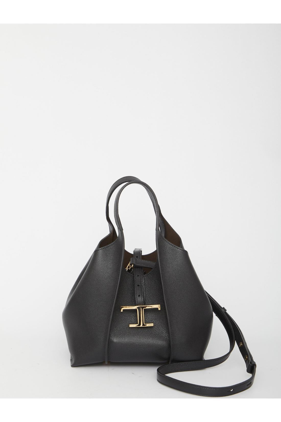 SHOULDER BAGS BLACK