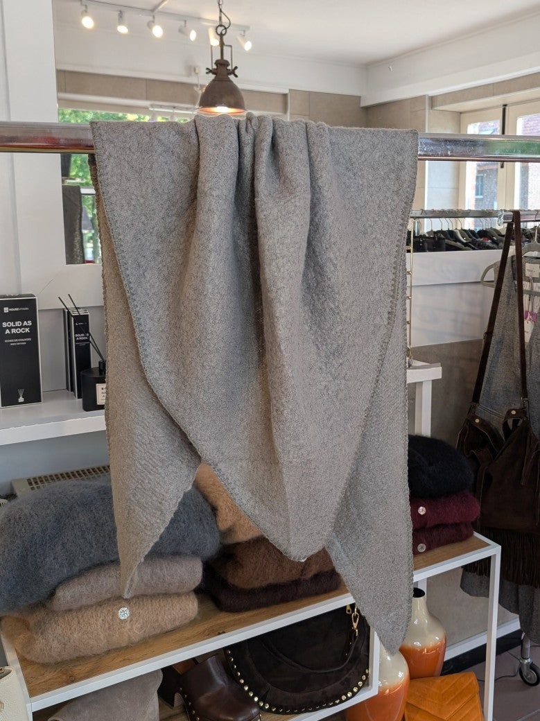 Fluffy triangular scarf, dark grey, grey viscose