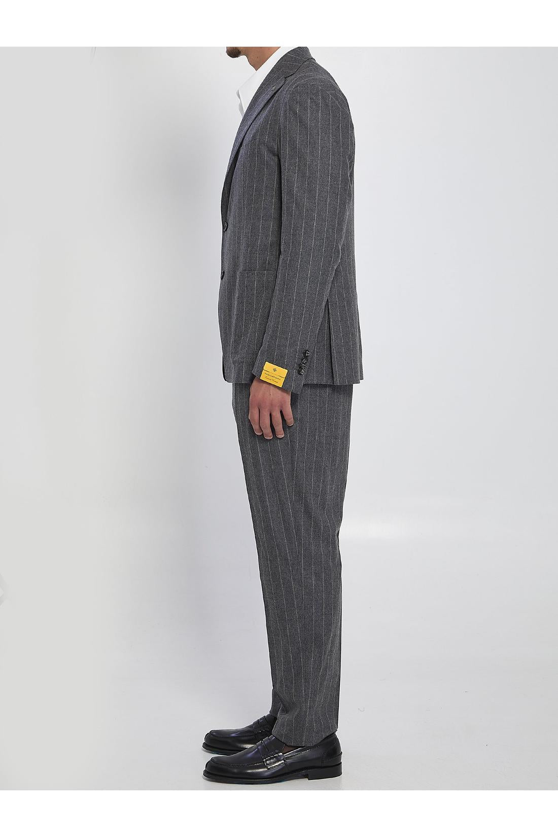 Single-breasted flannel suit