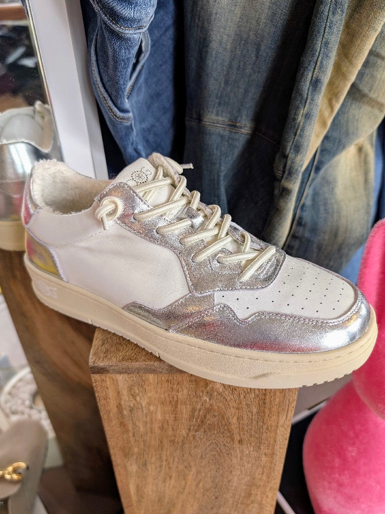 Sneaker im Autry Stil aus Echtleder 40 White Silver Weiß - von von OOG OS1811