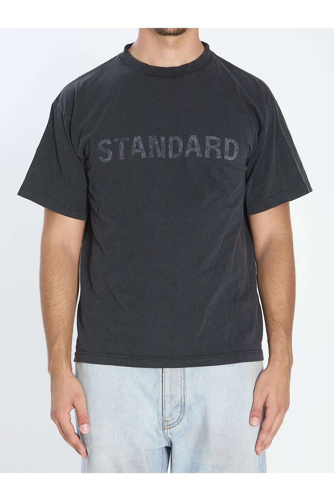 Standard T-shirt