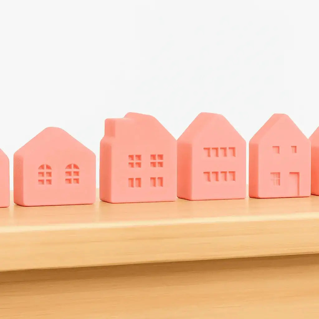 Set of 15 mini decorative houses – for your creative DIY ideas