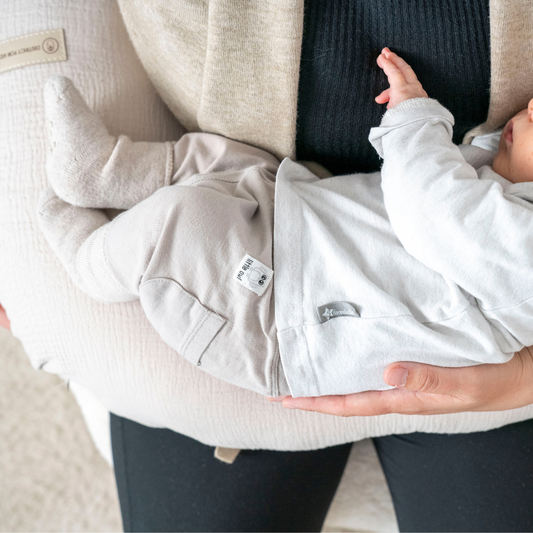 Stillkissen U-Form Musselin mit abnehmbaren Bezug – ergonomisches Mondstillkissen