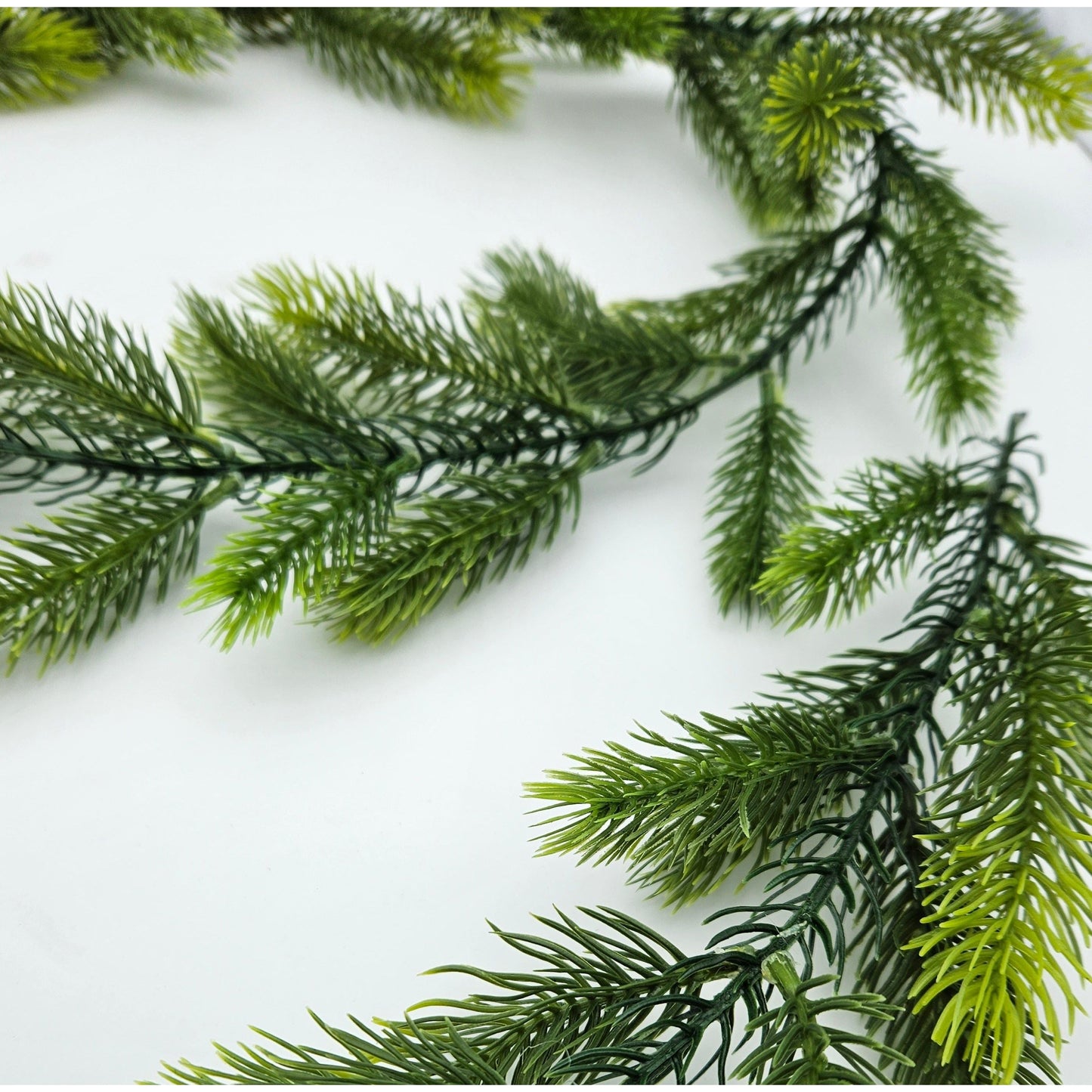 Tannengirlande Weihnachtsgirlande Tannenzweigdeko künstlich Grün  190cm Girlande