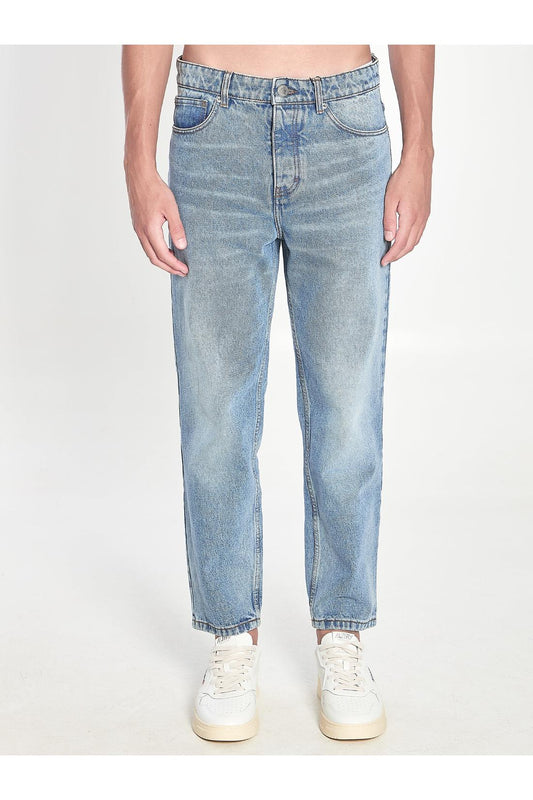 Tapered fit jeans