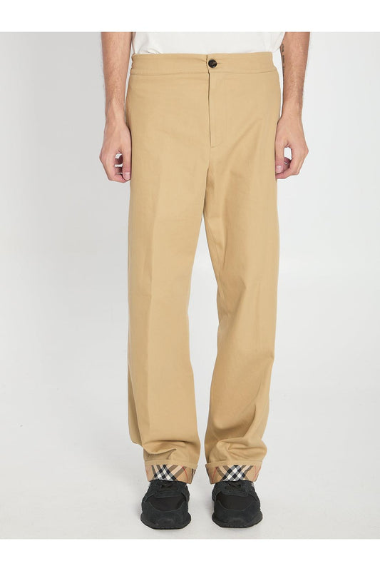 Trousers with elastic band
