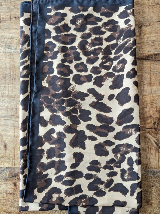 Scarf Leo pattern cream light brown brown black with dark border - 100% viscose SHH128-63