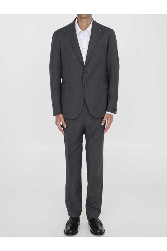 Two-piece virgin wool suit