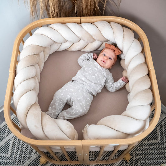 Bettschlange geflochten Fischgrätenoptik Velours – Premium Schutz & Komfort