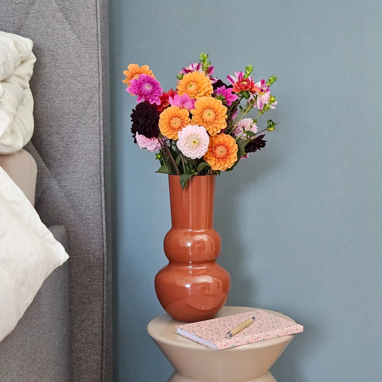 Vase Blumenvase XXL Dekovase Metallvase Beige Braun 38x25 Retro Blumengefäß