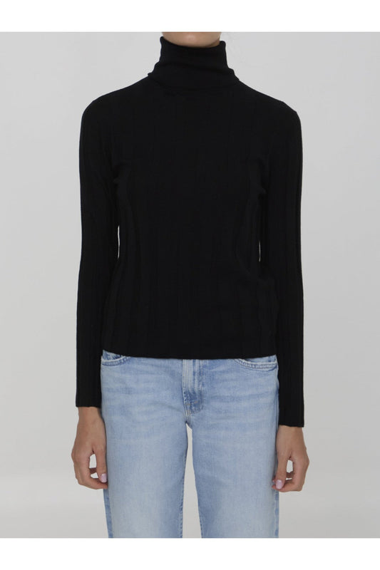 Virgin wool jumper