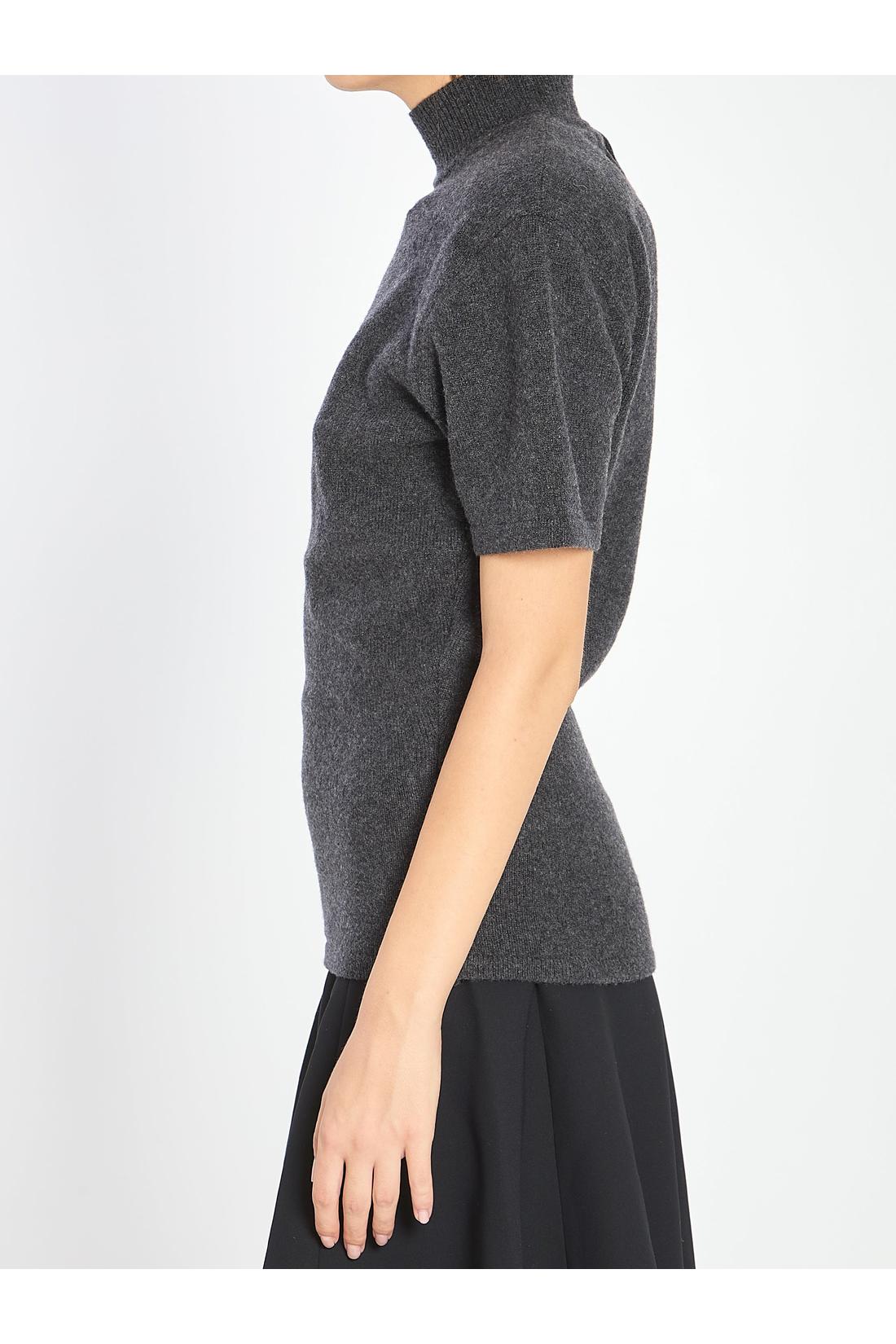 Wool and cashmere sweater