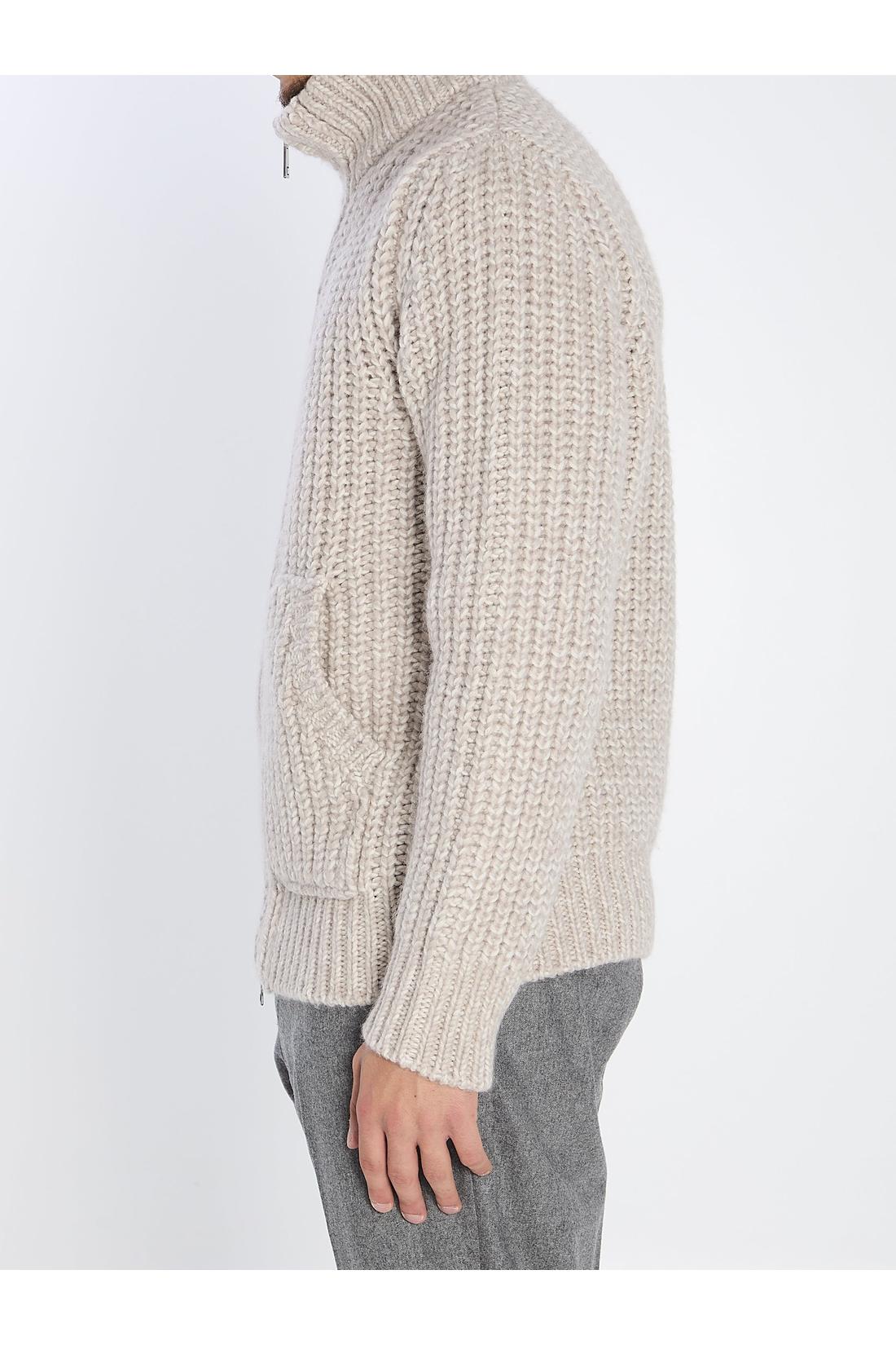 Zipped ribbed sweatshirt