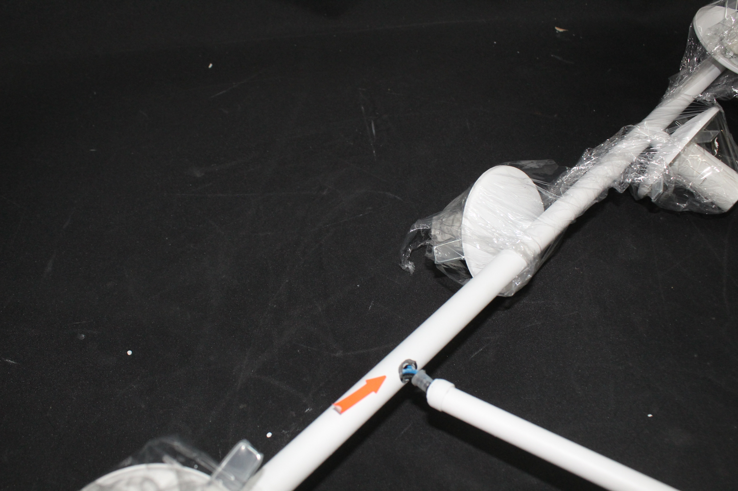 B-flokks Euluna loftlampi Kabo hengilampi E14 6 ljósa hvítur loftlampi